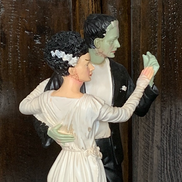 VHTF Frankenstein & Bride Dancing Figurine 14.5” - Picture 10 of 16